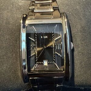 Relic ZR77109 Men’s Rectangular Watch Stainless Steel Quartz Date Gunmetal